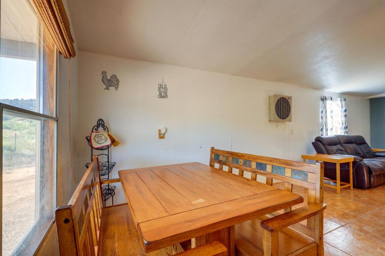 Charming Santa Rosa Home With Mountain Views And Porch エクステリア 写真