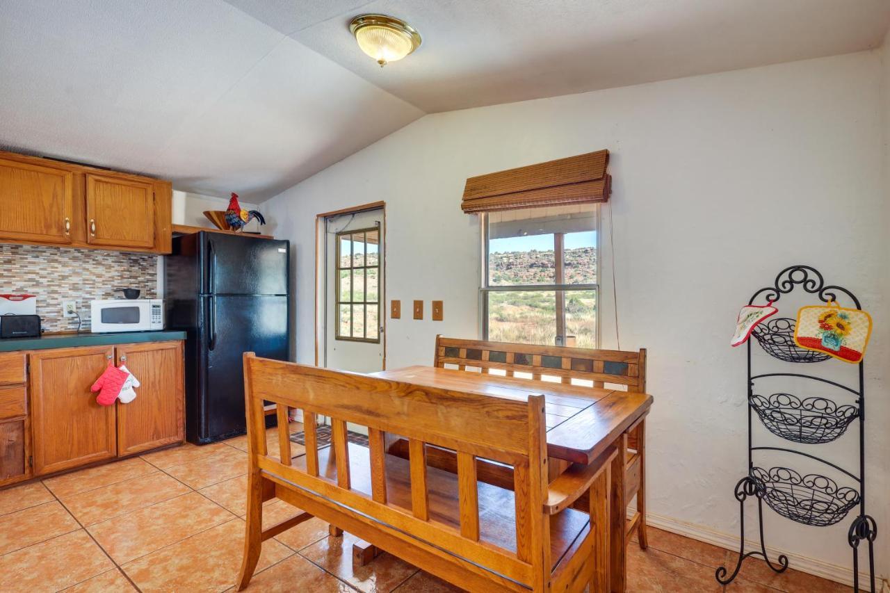 Charming Santa Rosa Home With Mountain Views And Porch エクステリア 写真