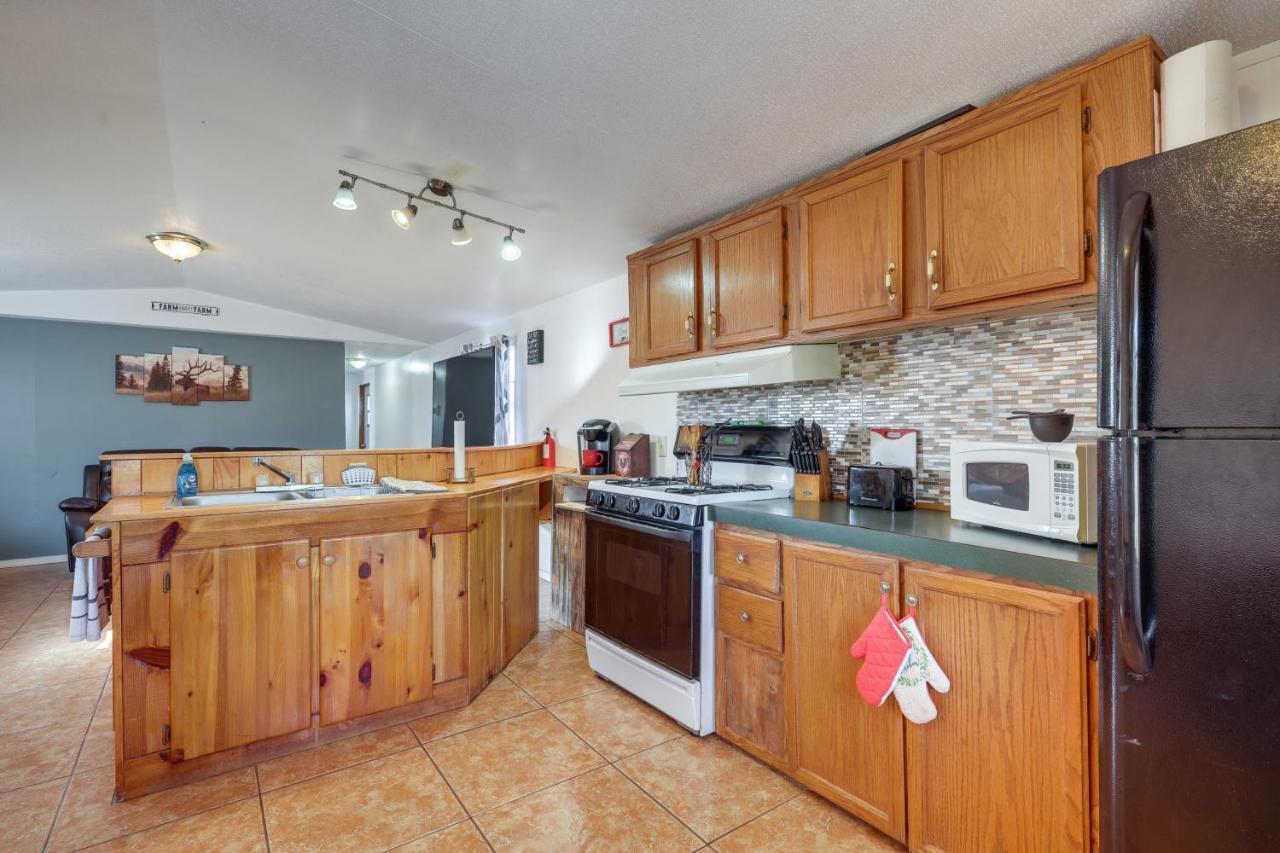 Charming Santa Rosa Home With Mountain Views And Porch エクステリア 写真